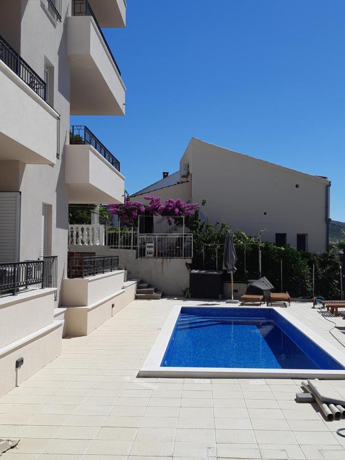 טרוגיר Apartment Lizzi. מראה חיצוני תמונה